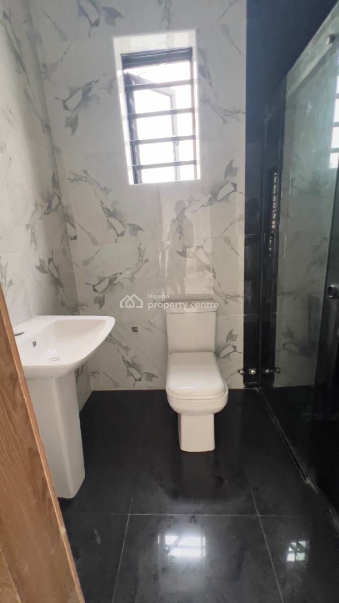 4 Bedroom Duplex and a Bq, Idado Estate, Lekki Phase 2, Lekki, Lagos, Detached Duplex for Rent