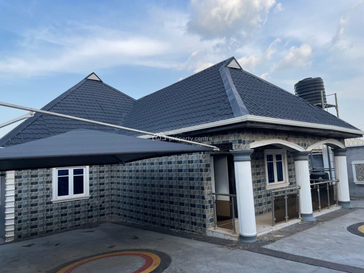 3 Bedroom Bungalow Apartment with a Gatehouse, at Success Area, Olorunda Off Akobo Ojurin,  Ibadan., Ibadan, Oyo, House for Sale