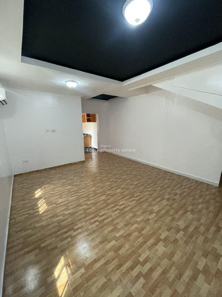 Spacious Studio Apartment Downstairs, Chevron, New Road, Lekki, Lagos, Self Contain (single Rooms) for Rent