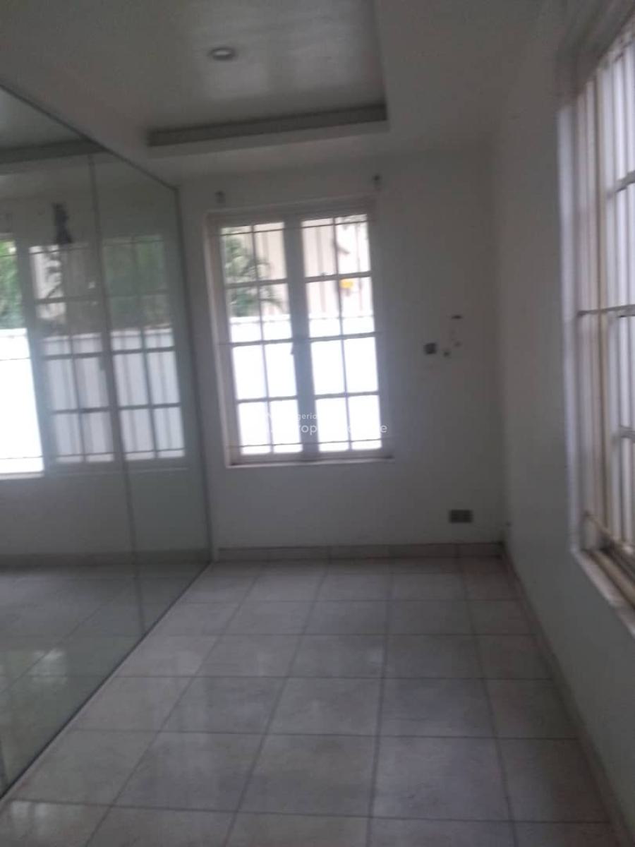 Lovely 6bedroom House, Ikoyi, Lagos, Office Space for Rent