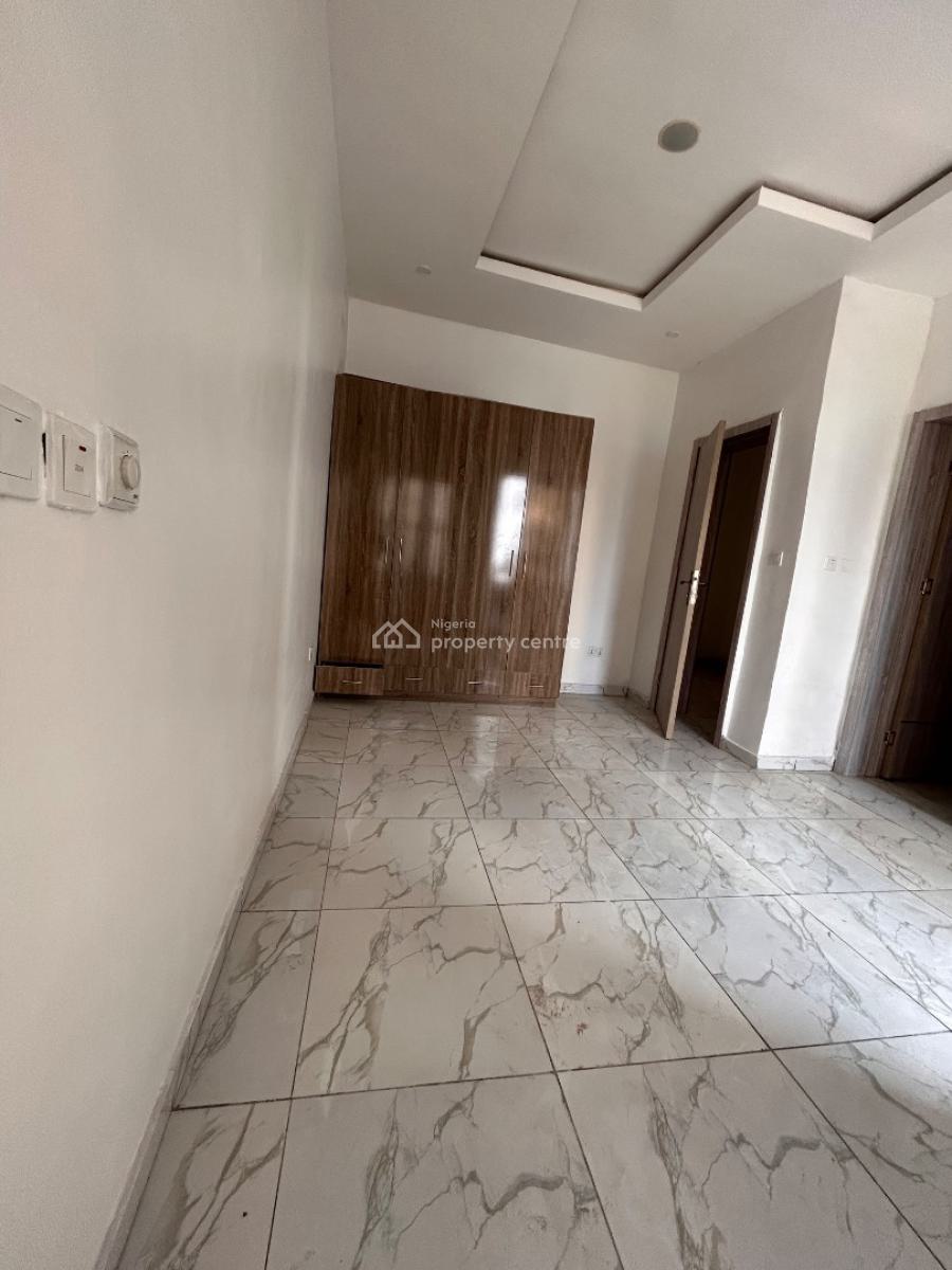 Clean 4-bedroom Terrace Duplex, Ologolo, Lekki, Lagos, Terraced Duplex for Rent