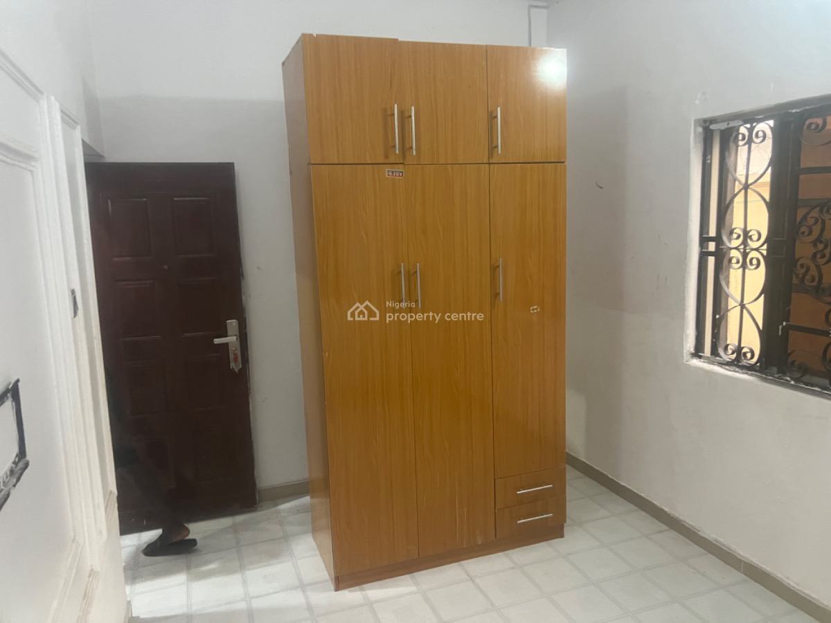 Mini Flat; Room and Parlor, Lekki Phase 1, Lekki, Lagos, Mini Flat (room and Parlour) for Rent