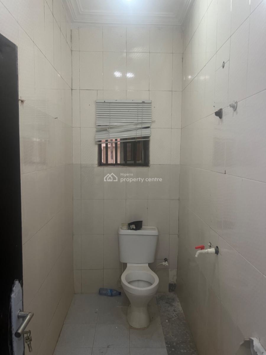 Mini Flat; Room and Parlor, Lekki Phase 1, Lekki, Lagos, Mini Flat (room and Parlour) for Rent