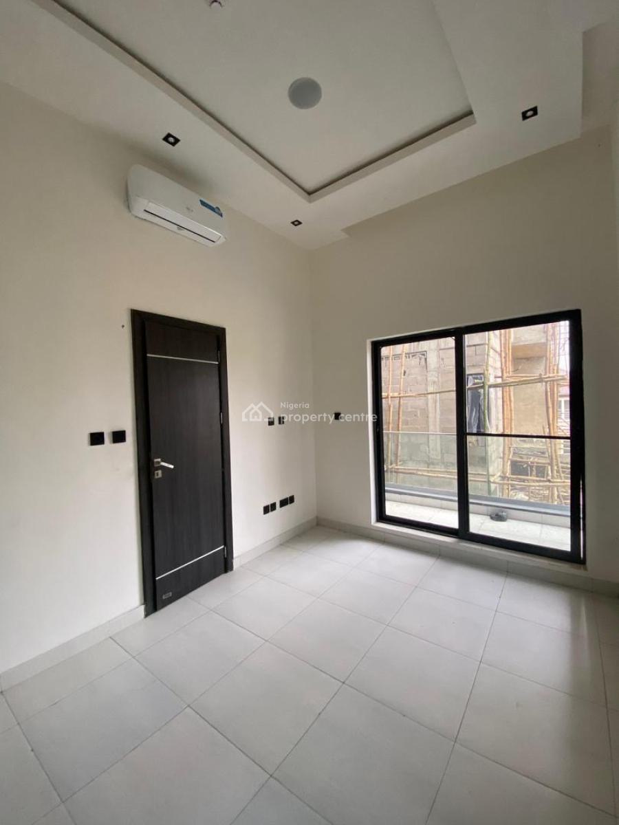 Newly Built 2 Bedroom Apartment with Bq in a Secure Estate, Lekki Phase 1, Lekki, Lagos, Flat / Apartment for Sale