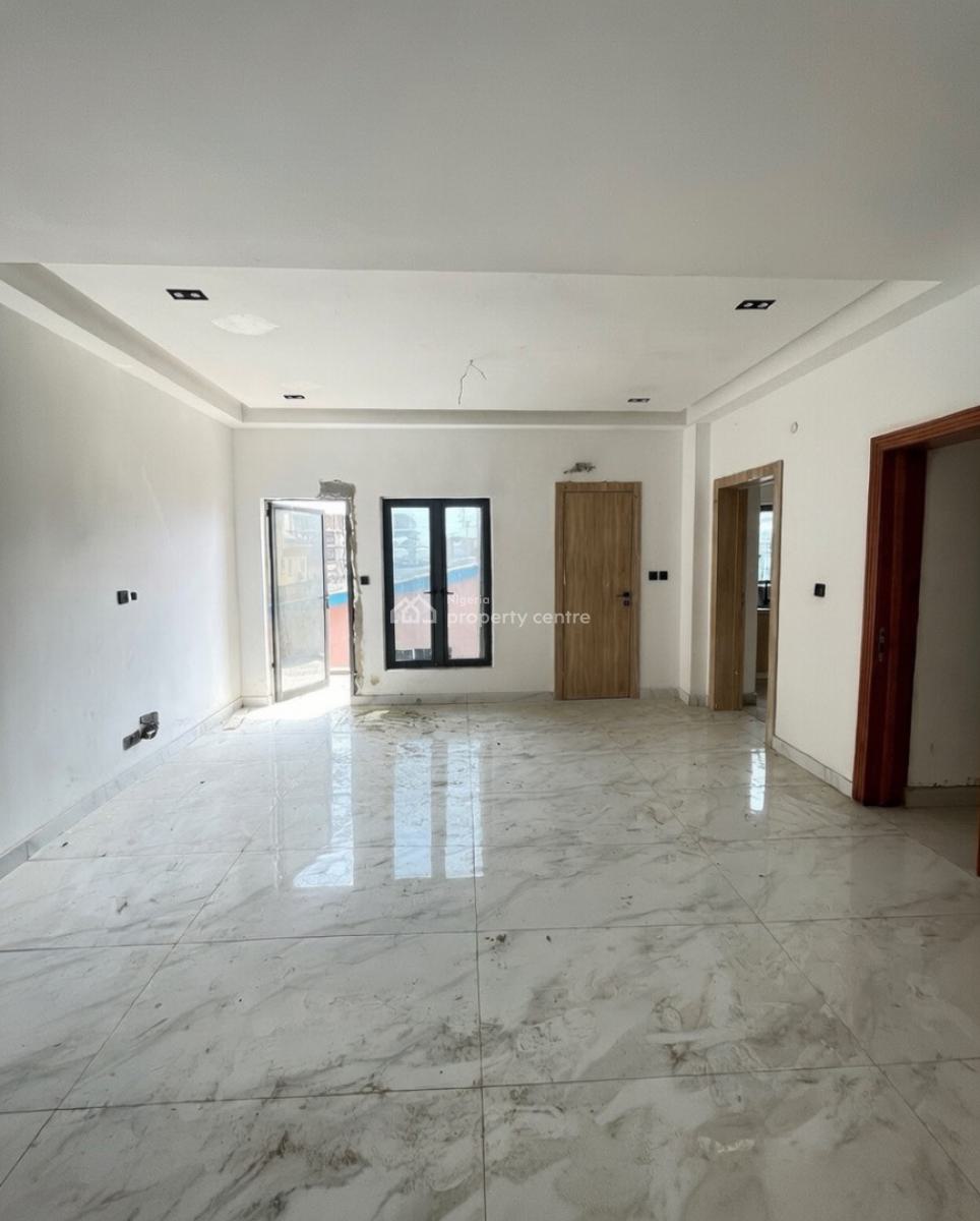 Stunning 2 Bedroom Apartment with Bq, Ikate, Lekki, Lagos, Block of Flats for Sale