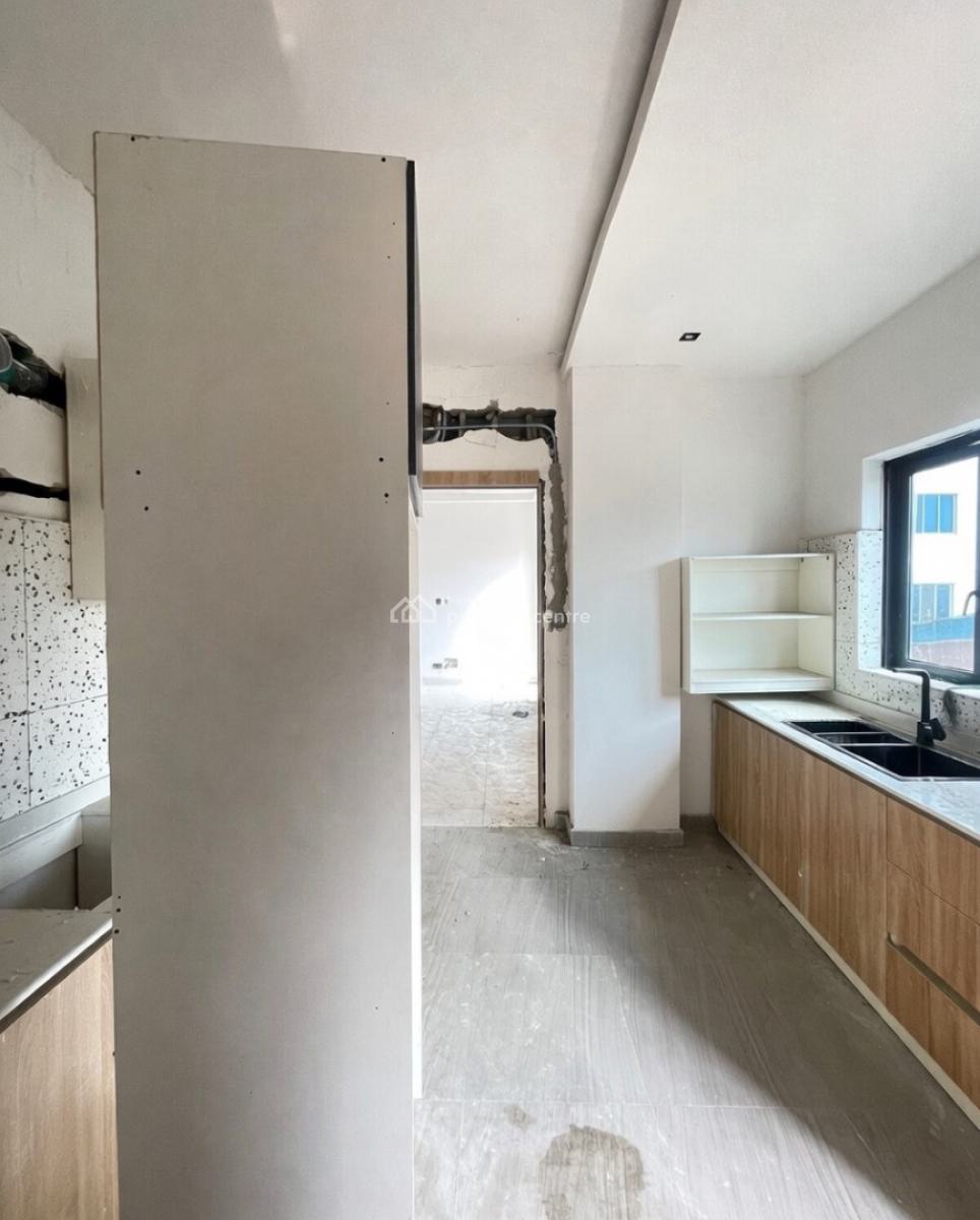 Stunning 2 Bedroom Apartment with Bq, Ikate, Lekki, Lagos, Block of Flats for Sale