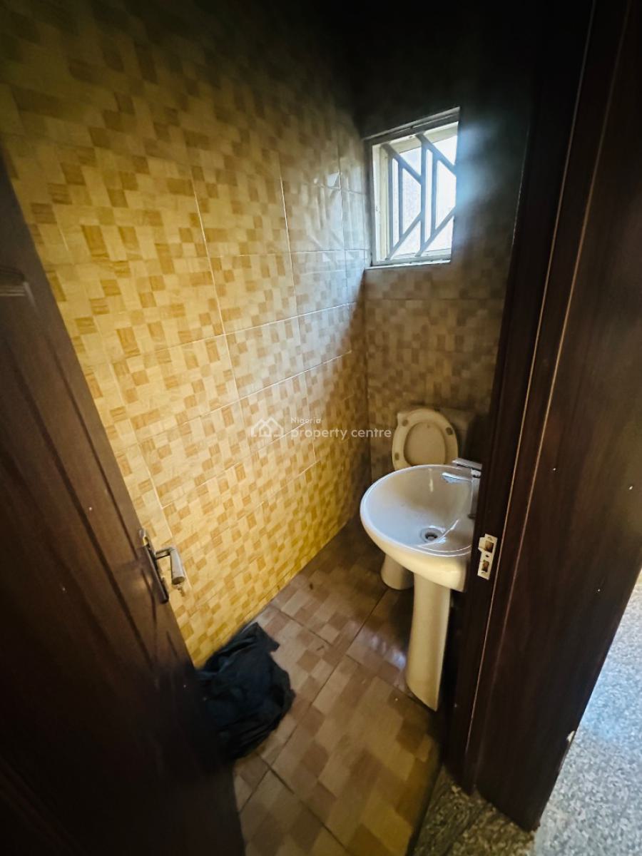 Office Complex, Wuse, Abuja, Plaza / Complex / Mall for Sale