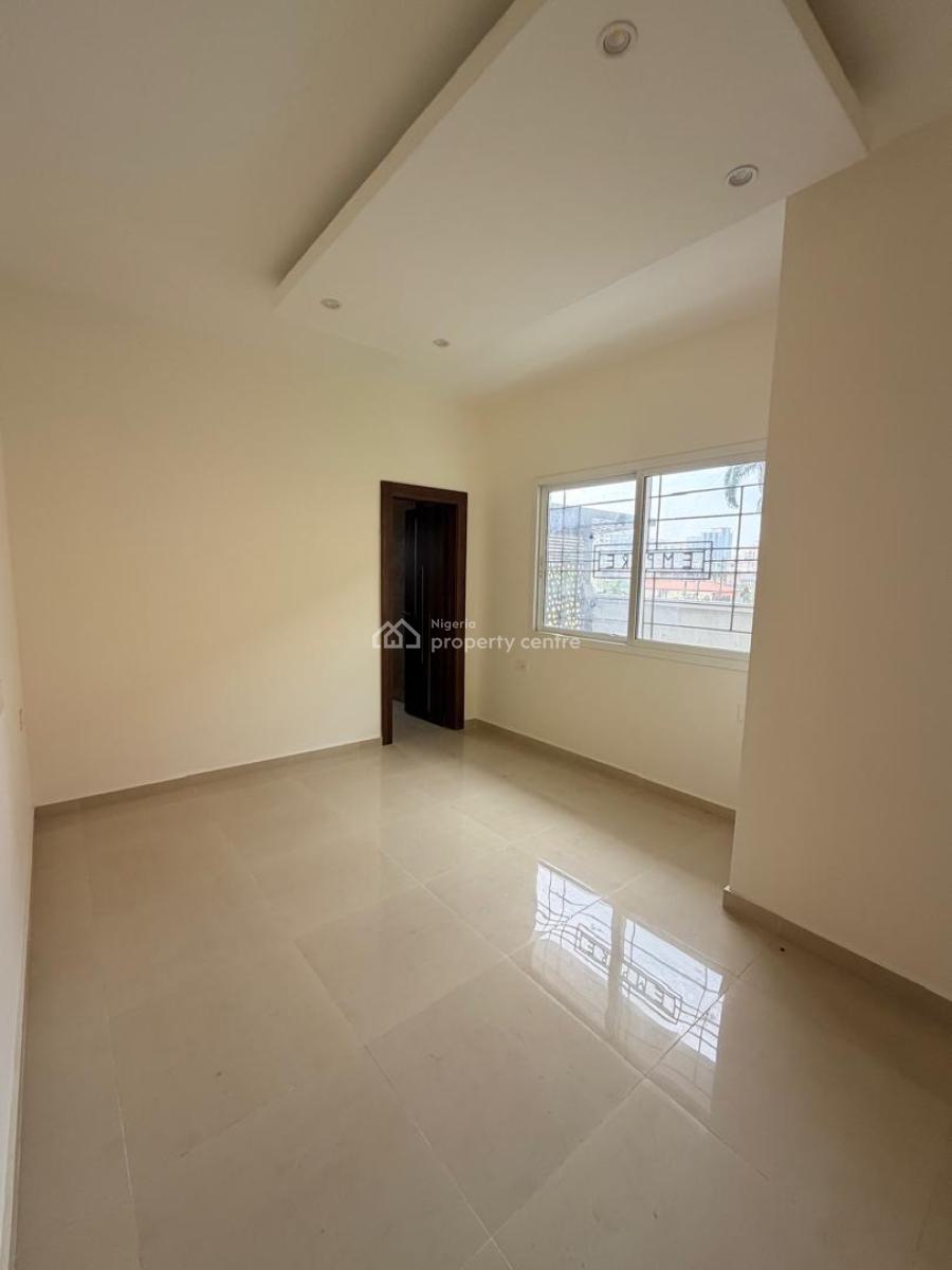 a Spacious and Fully Serviced 2-bedroom Apartment, Victoria Island (vi), Lagos, Flat / Apartment for Sale
