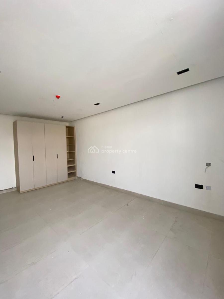 a Well-designed ,nearly Completed 3 Bedroom Serviced Apartment, Lekki Phase 1, Lekki, Lagos, Block of Flats for Sale
