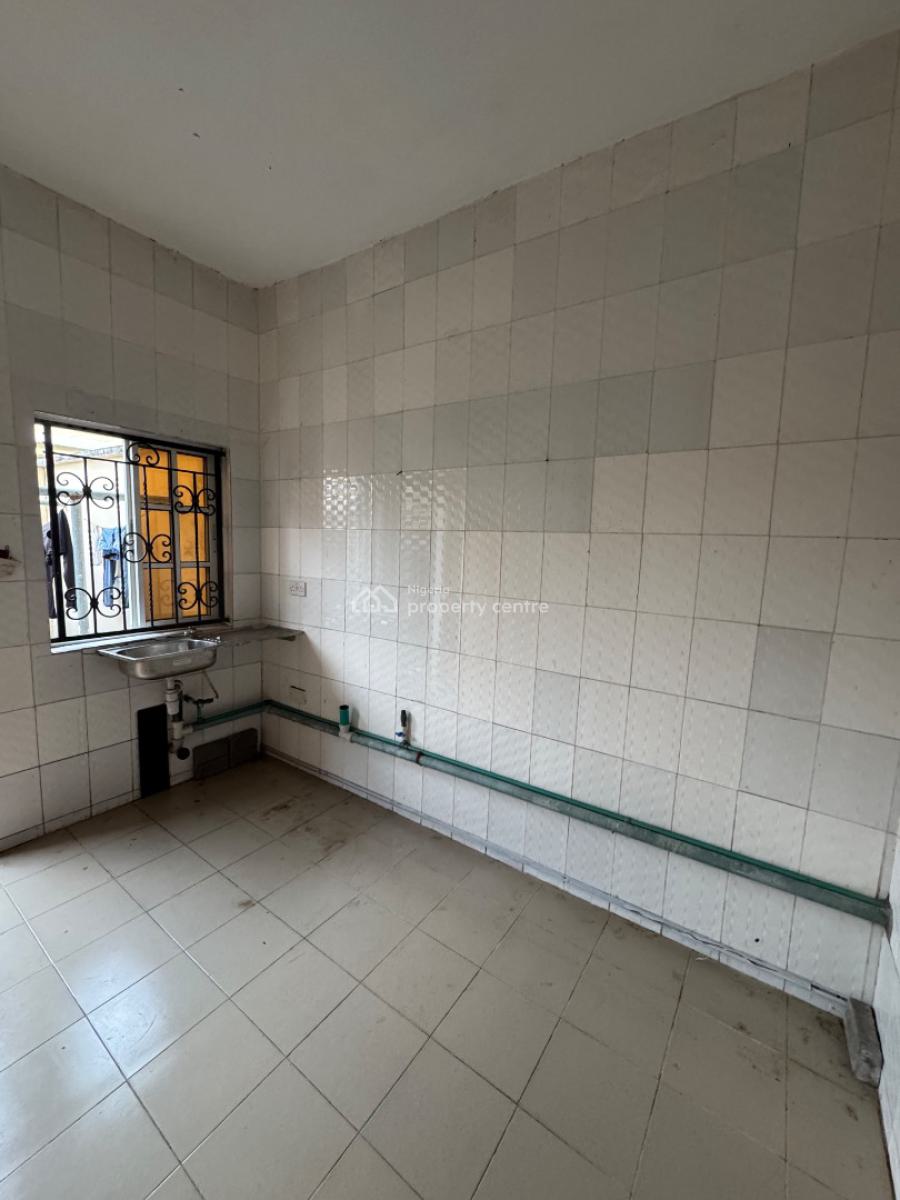 Self Contain, Lekki Phase 1, Lekki, Lagos, Self Contain (single Rooms) for Rent