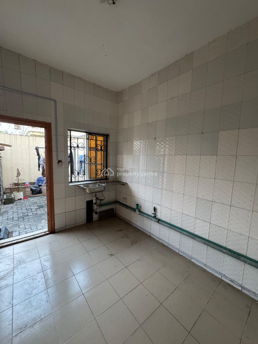 Self Contain, Lekki Phase 1, Lekki, Lagos, Self Contain (single Rooms) for Rent