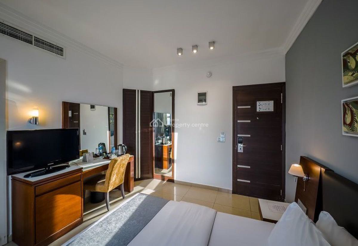 Luxury Hotel, Victoria Island (vi), Lagos, Hotel / Guest House for Sale