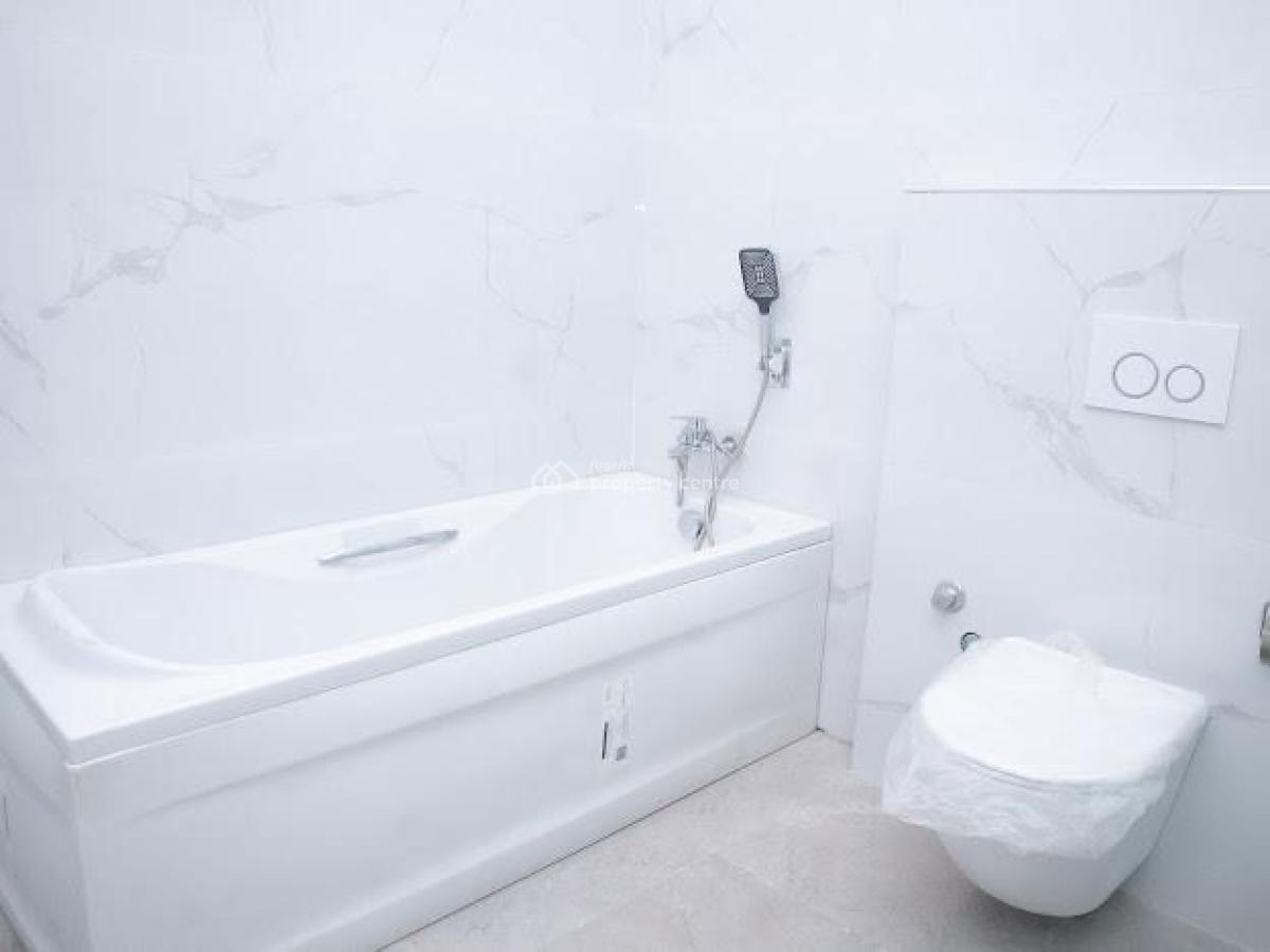 4 Bedroom Masonite with Bq, Off Admiralty Way, Lekki Phase 1, Lekki, Lagos, House for Sale