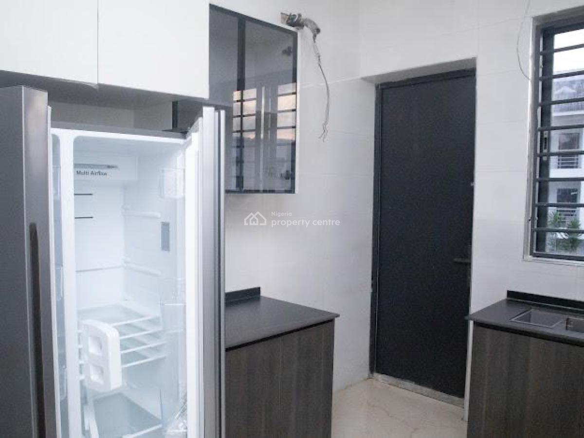 4 Bedroom Masonite with Bq, Off Admiralty Way, Lekki Phase 1, Lekki, Lagos, House for Sale