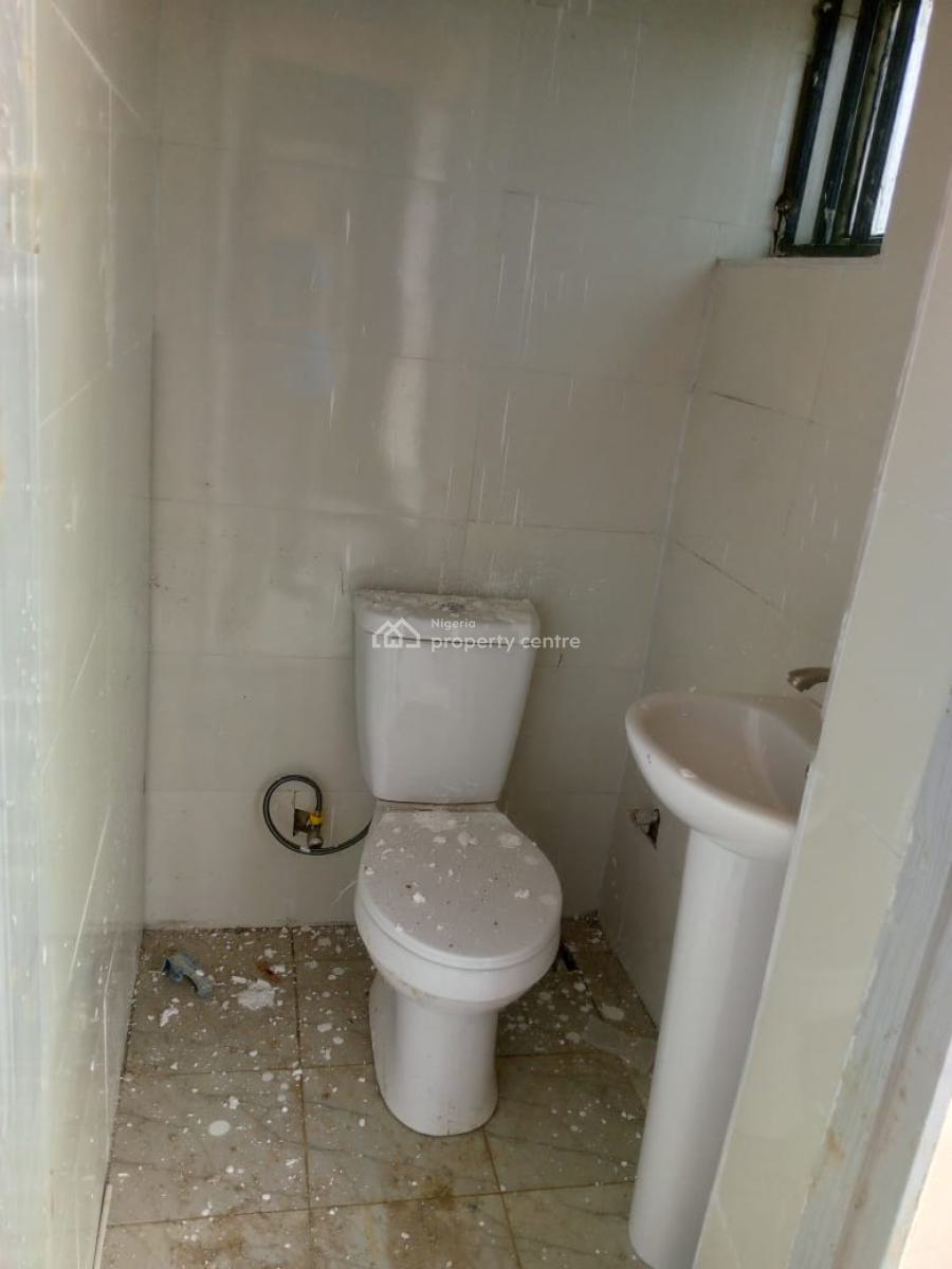 Standard 2 Bedrooms Block of Flat, Fo1 Layout, Kubwa, Abuja, Block of Flats for Rent