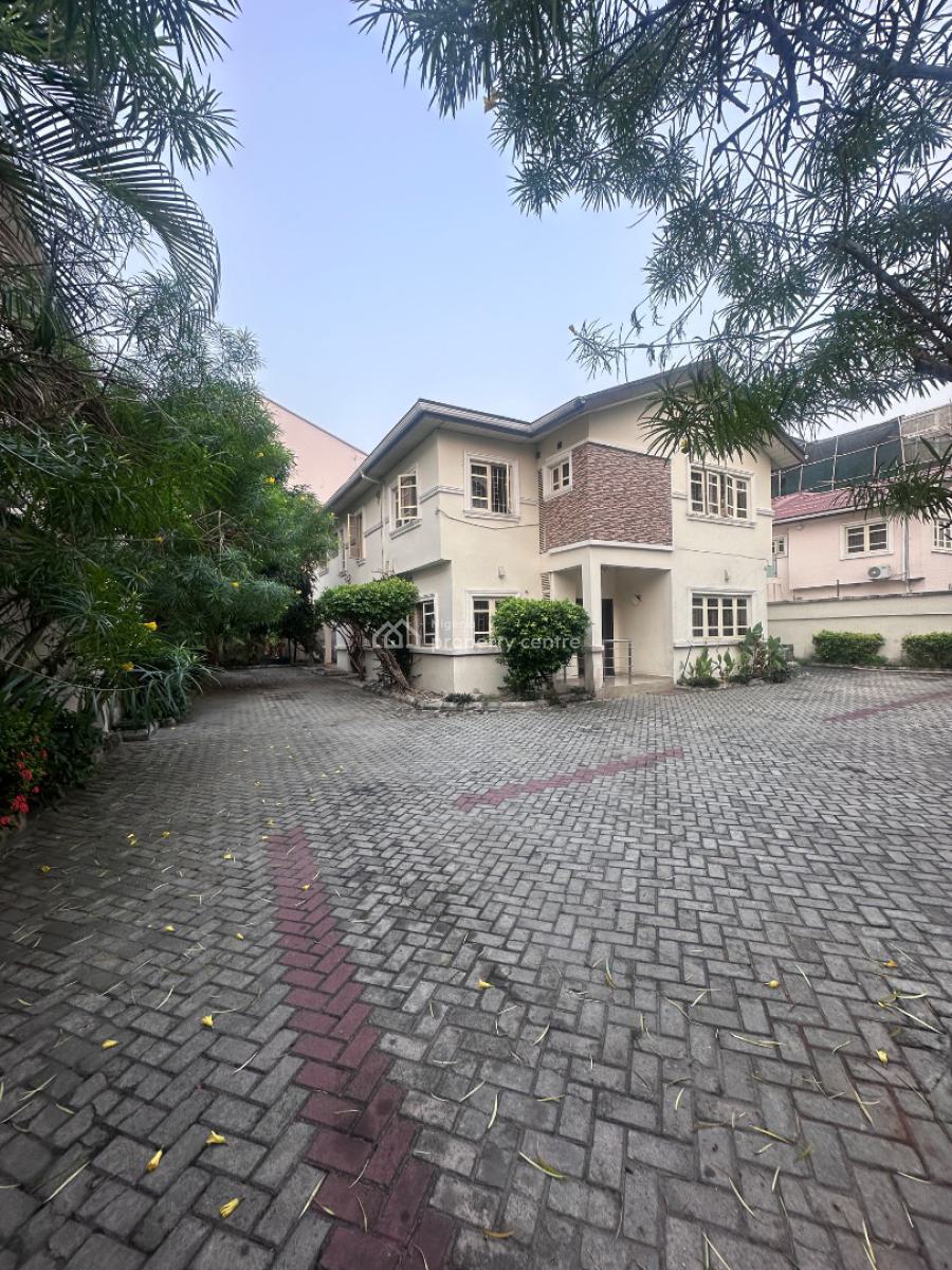 5 Bedroom Duplex with 2 Bedroom Bq En-suite, Off Admiralty Way, Lekki Phase 1, Lekki, Lagos, Detached Duplex for Rent