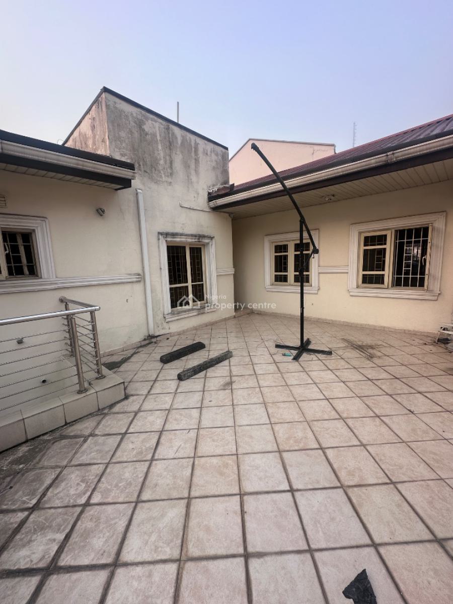 5 Bedroom Duplex with 2 Bedroom Bq En-suite, Off Admiralty Way, Lekki Phase 1, Lekki, Lagos, Detached Duplex for Rent