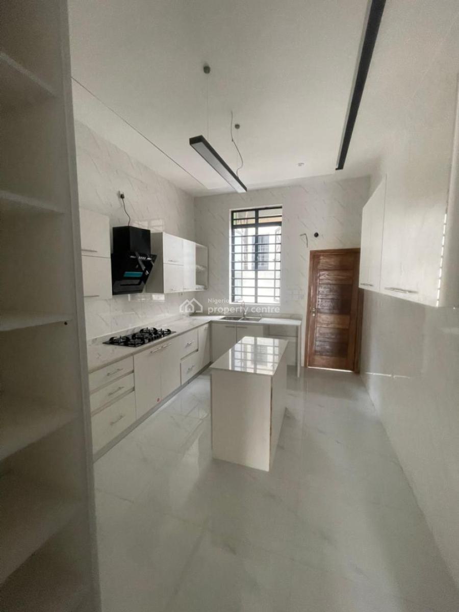 Lovely 4 Bedroom Semi Detached Duplex with Bq, Chevron, Lekki, Lagos, Semi-detached Duplex for Sale