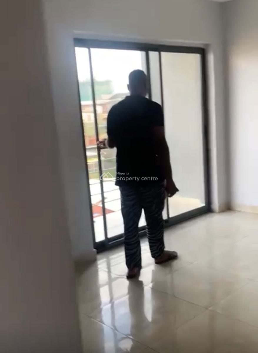 Newly Built 2 Bedroom Flat, Adebisi Street, Alagomeji, Yaba, Lagos, Flat / Apartment for Rent