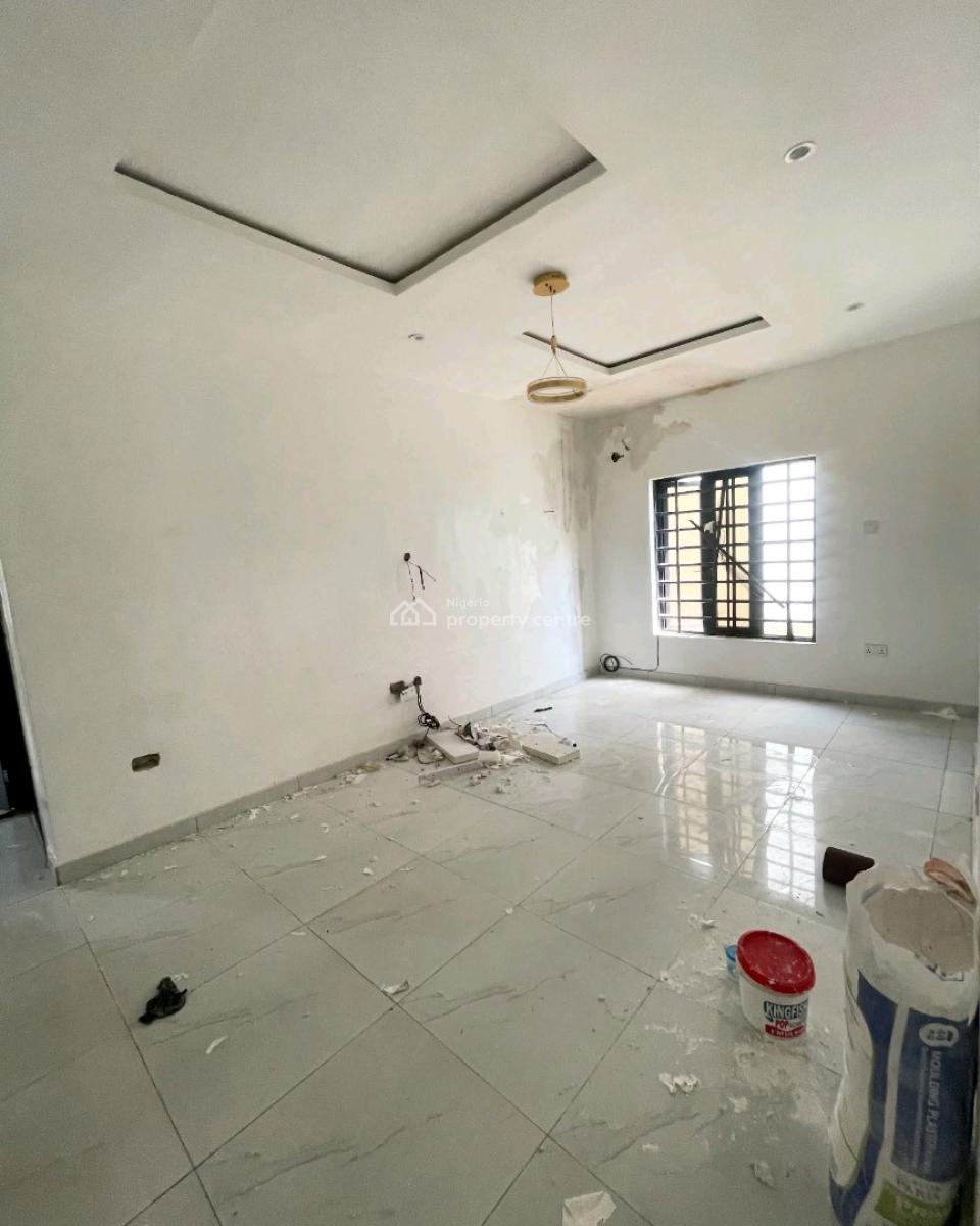 This Is a Lovely 2 Bedroom Apartment, Ologolo, Lekki, Lagos, Flat / Apartment for Rent