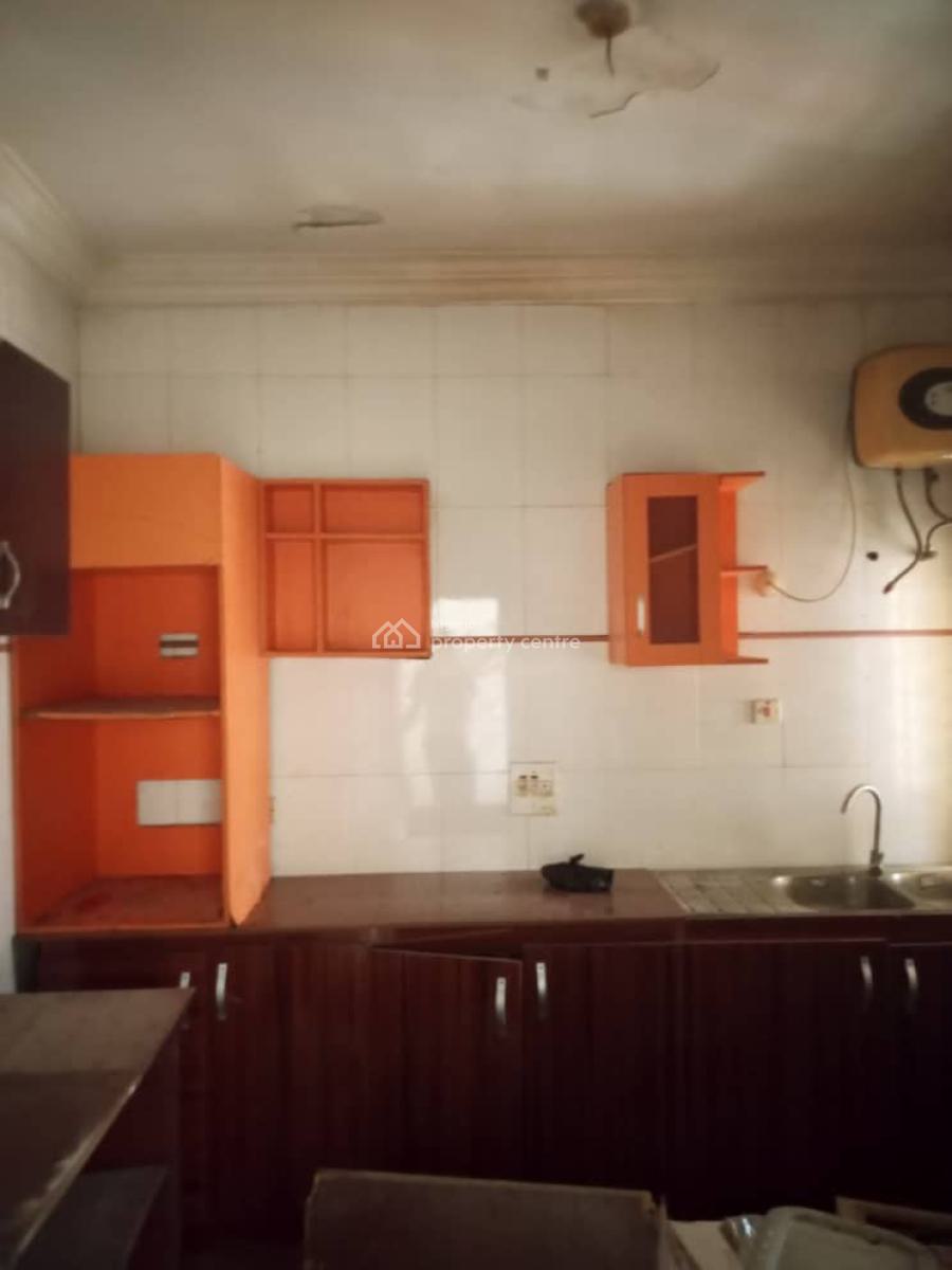 Spacious and Sharp 3 Bedroom Flat, Badore, Ajah, Lagos, Flat / Apartment for Rent