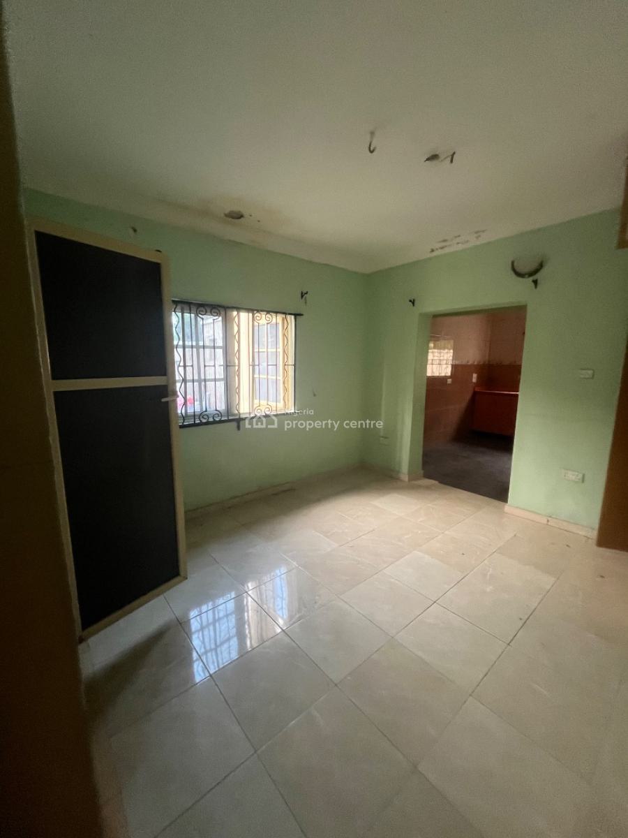 Spacious Self Contain, Abraham Adesanya Scheme, Ajah, Lagos, Self Contain (single Rooms) for Rent