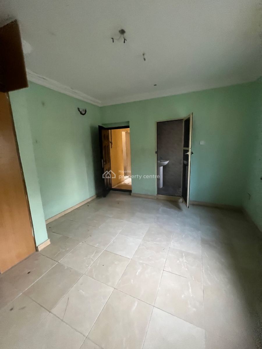 Spacious Self Contain, Abraham Adesanya Scheme, Ajah, Lagos, Self Contain (single Rooms) for Rent