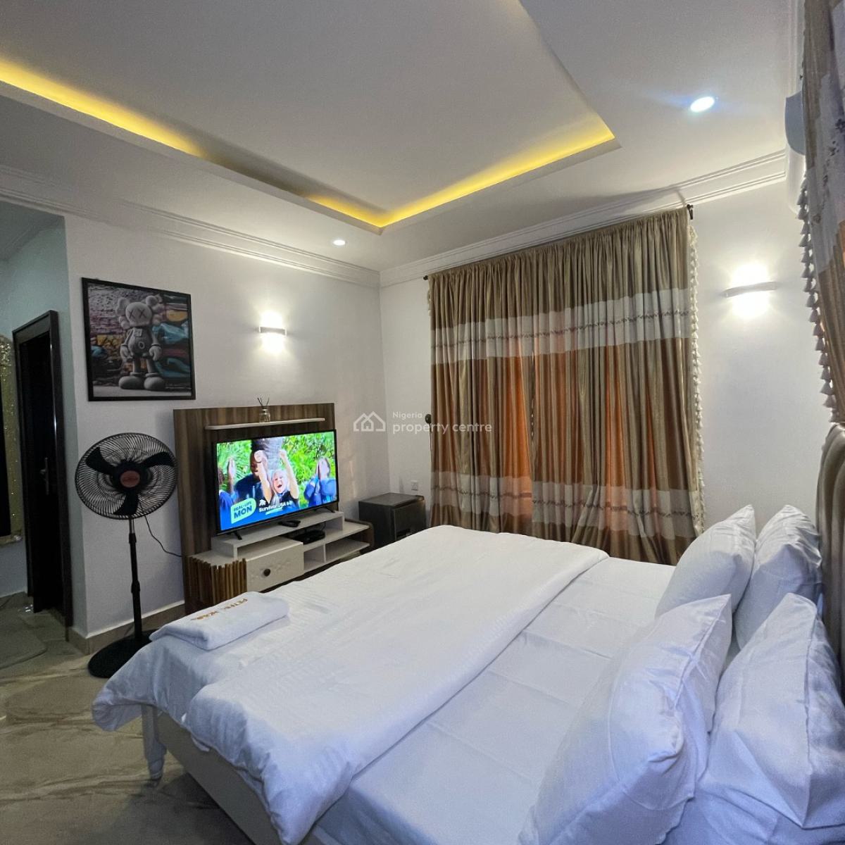 Petfel 2 Bedroom with Washing Machine & Dryer, Mabushi, Abuja, Flat / Apartment Short Let