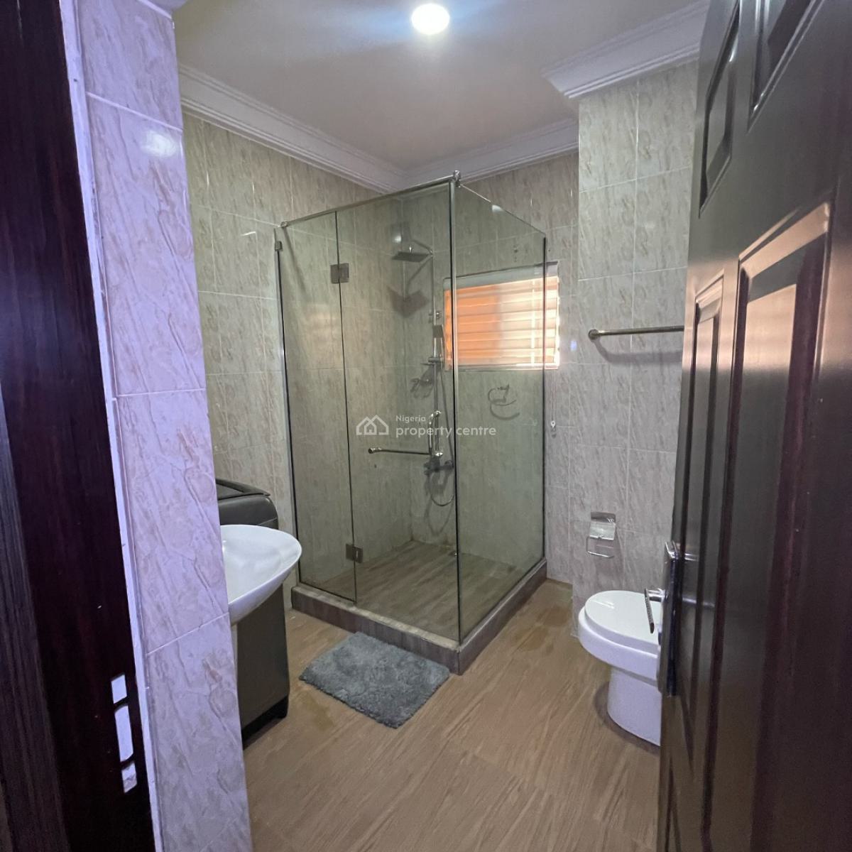 Petfel 2 Bedroom with Washing Machine & Dryer, Mabushi, Abuja, Flat / Apartment Short Let