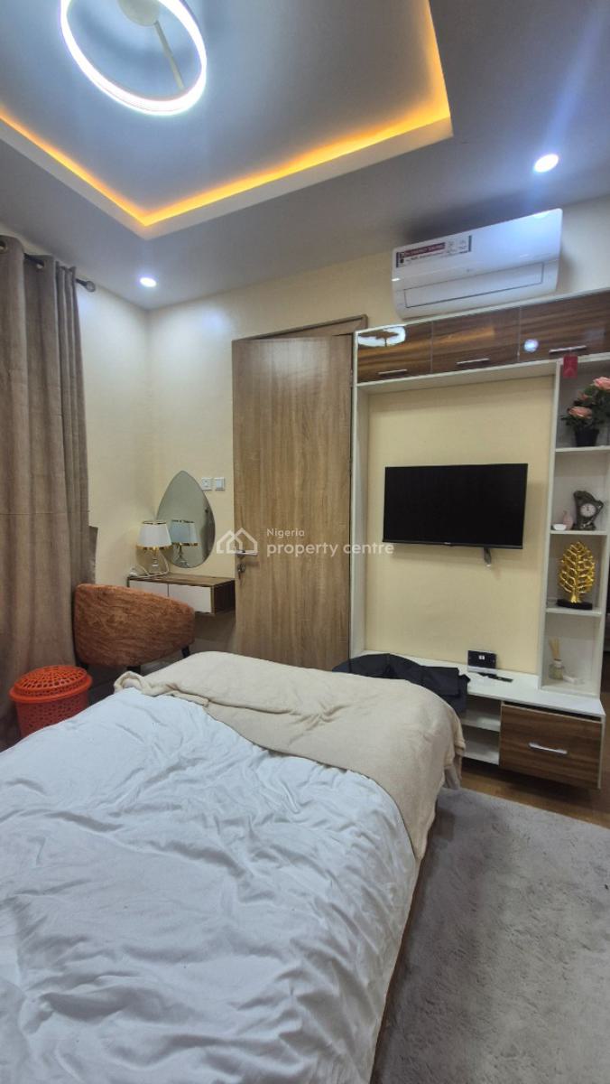 Luxurious & Fully Furnished 3 Bedroom Flat with Bq in Maryland, Within a Highly Secured  Estate in Maryland, Anthony, Maryland, Lagos, Flat / Apartment for Rent