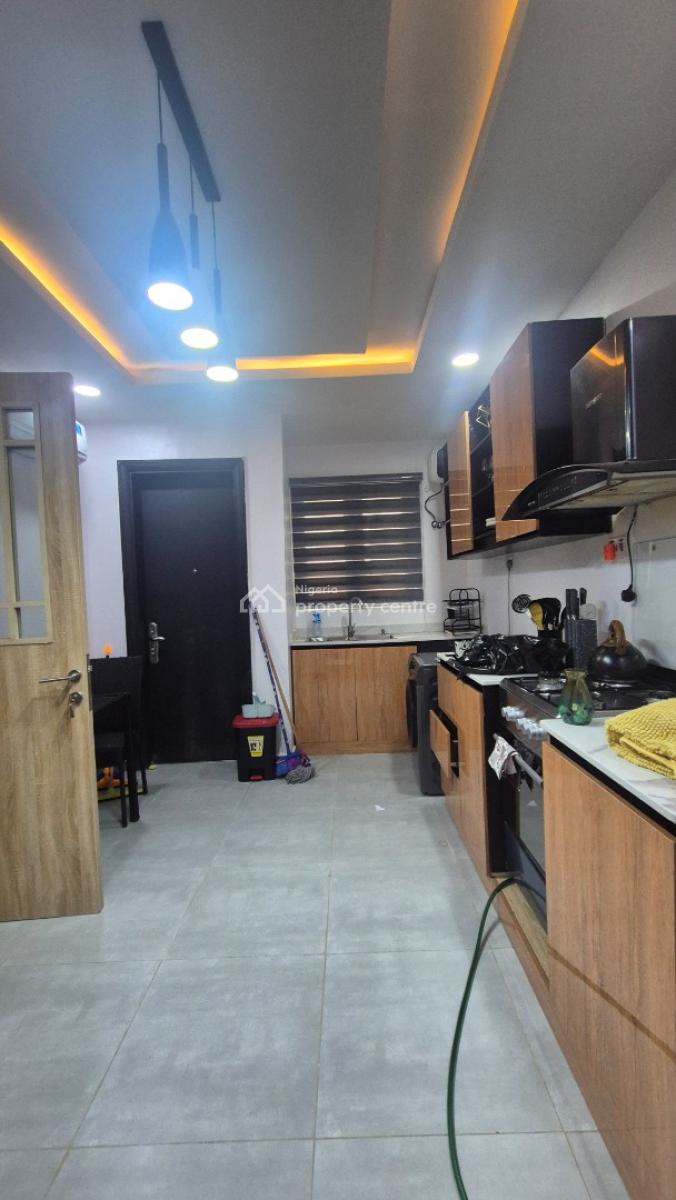 Luxurious & Fully Furnished 3 Bedroom Flat with Bq in Maryland, Within a Highly Secured  Estate in Maryland, Anthony, Maryland, Lagos, Flat / Apartment for Rent