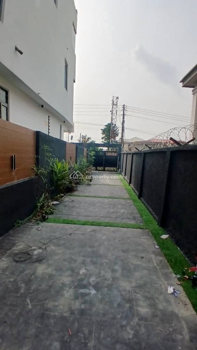 Luxury Newly Built 5 Bedroom Fully Detached House with Bq, Lekki Phase 1, Lekki, Lagos, Detached Duplex for Sale