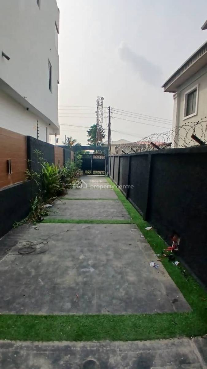 Luxury Newly Built 5 Bedroom Fully Detached House with Bq, Lekki Phase 1, Lekki, Lagos, Detached Duplex for Sale