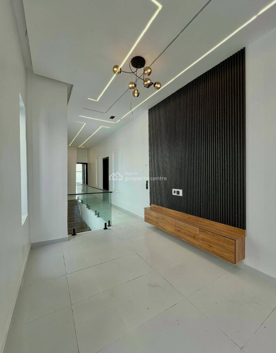 Jumbo Sized Contemporary 5 Bedroom Fully Detached Home, Ajah, Lagos, Detached Duplex for Sale