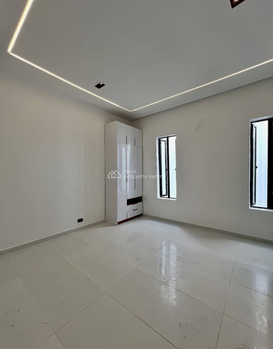 Jumbo Sized Contemporary 5 Bedroom Fully Detached Home, Ajah, Lagos, Detached Duplex for Sale