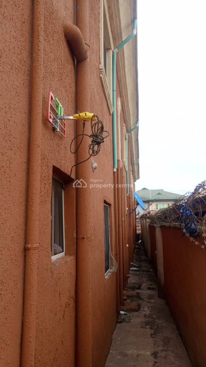 Well Maintained Block of Flats at Ikotun Abaranje, Off Abaranje Ikotun Lagos, Ijegun, Ikotun, Lagos, Block of Flats for Sale