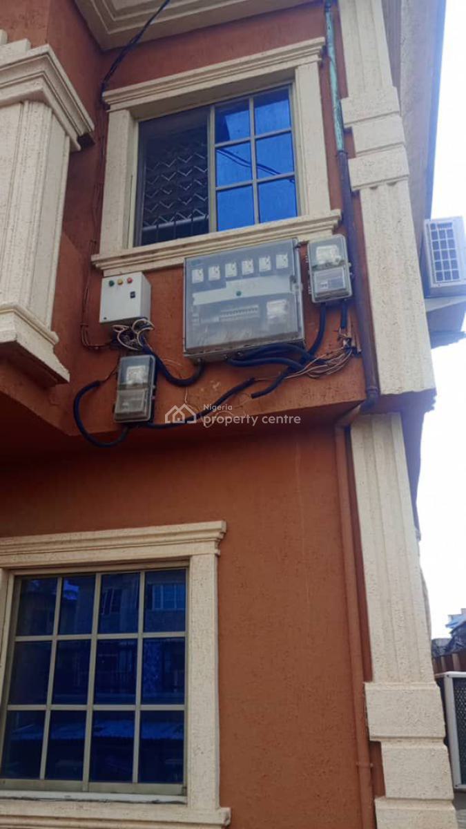 Well Maintained Block of Flats at Ikotun Abaranje, Off Abaranje Ikotun Lagos, Ijegun, Ikotun, Lagos, Block of Flats for Sale