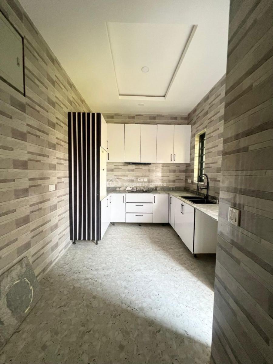 2 Bedroom Apartment, Ajah, Lagos, Flat / Apartment for Sale