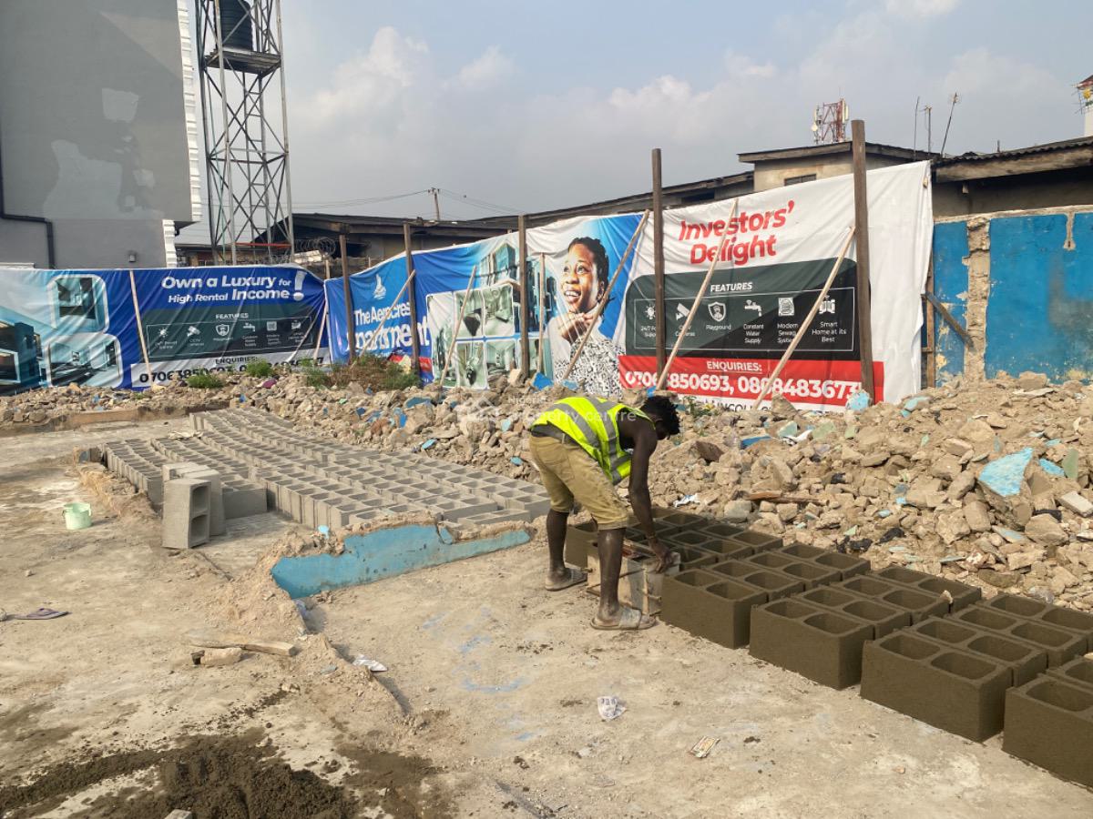 Luxury 1 Bedroom Apartment, Ikeja, Lagos, Flat / Apartment for Sale