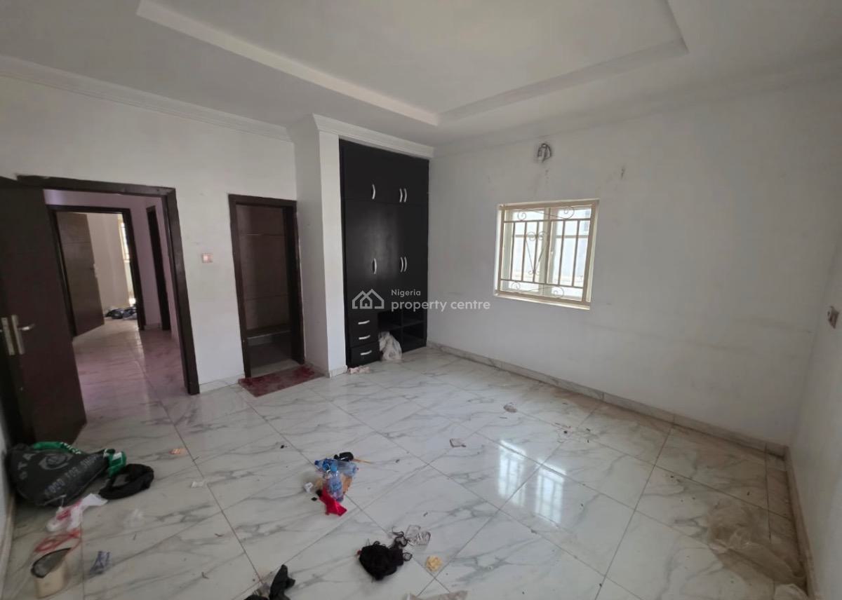 a Massive, Spacious 3 Bedroom, Gwarinpa Extension By Efab Metropolis, Gwarinpa, Abuja, Flat / Apartment for Rent