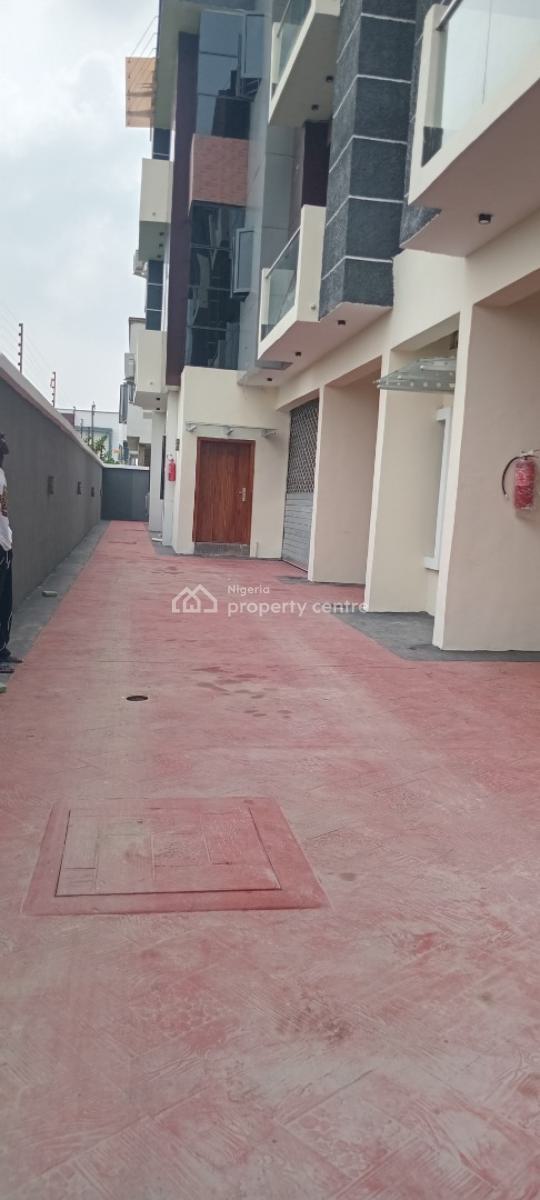 Now Available, Mobil Road Ilaje Ajah, Ilaje, Ajah, Lagos, Flat / Apartment for Rent