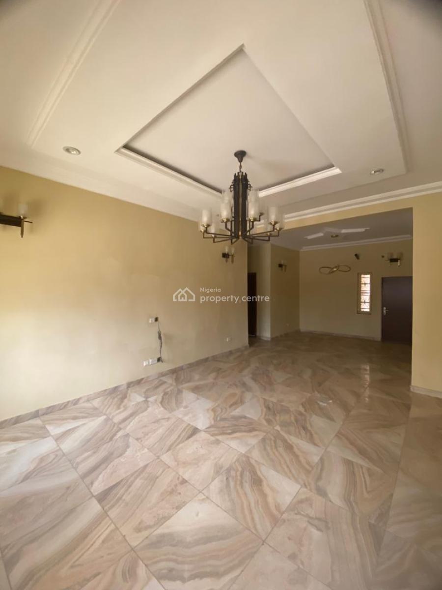 Modern 2 & 3-bedroom Flats, Lekki Phase 1, Lekki, Lagos, Flat / Apartment for Rent