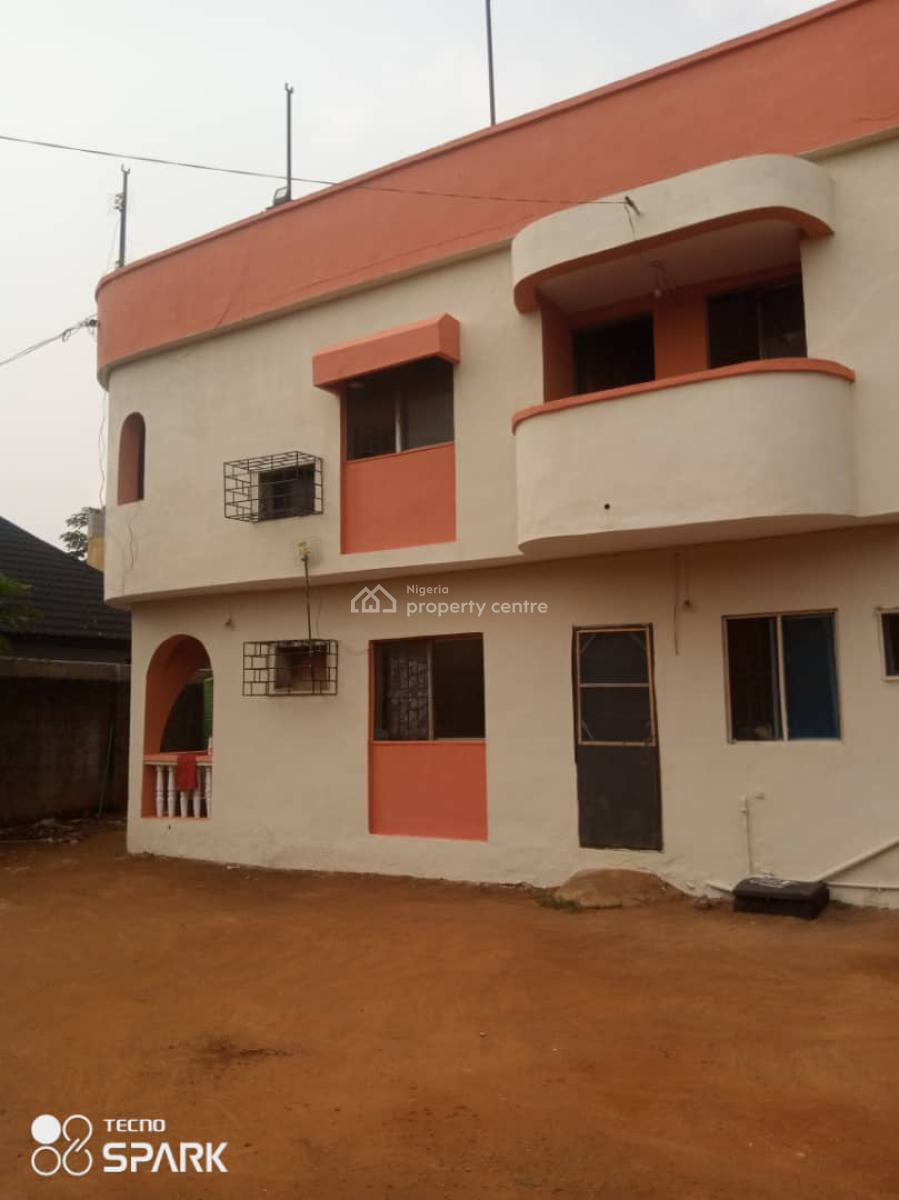 a Block of Flats Consistn of 3bed,, 2sets of Mini, Igando, Alimosho, Lagos, Block of Flats for Sale