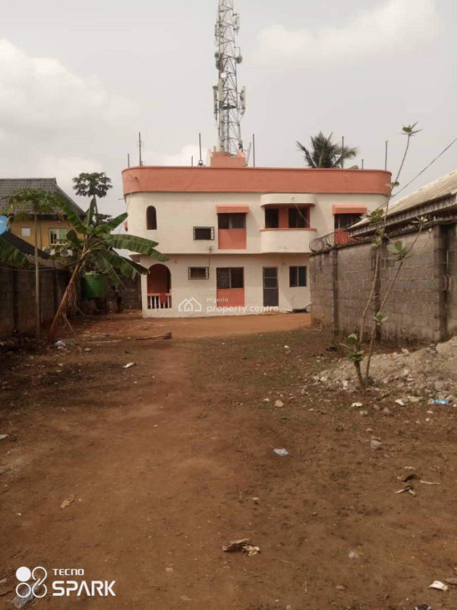 a Block of Flats Consistn of 3bed,, 2sets of Mini, Igando, Alimosho, Lagos, Block of Flats for Sale