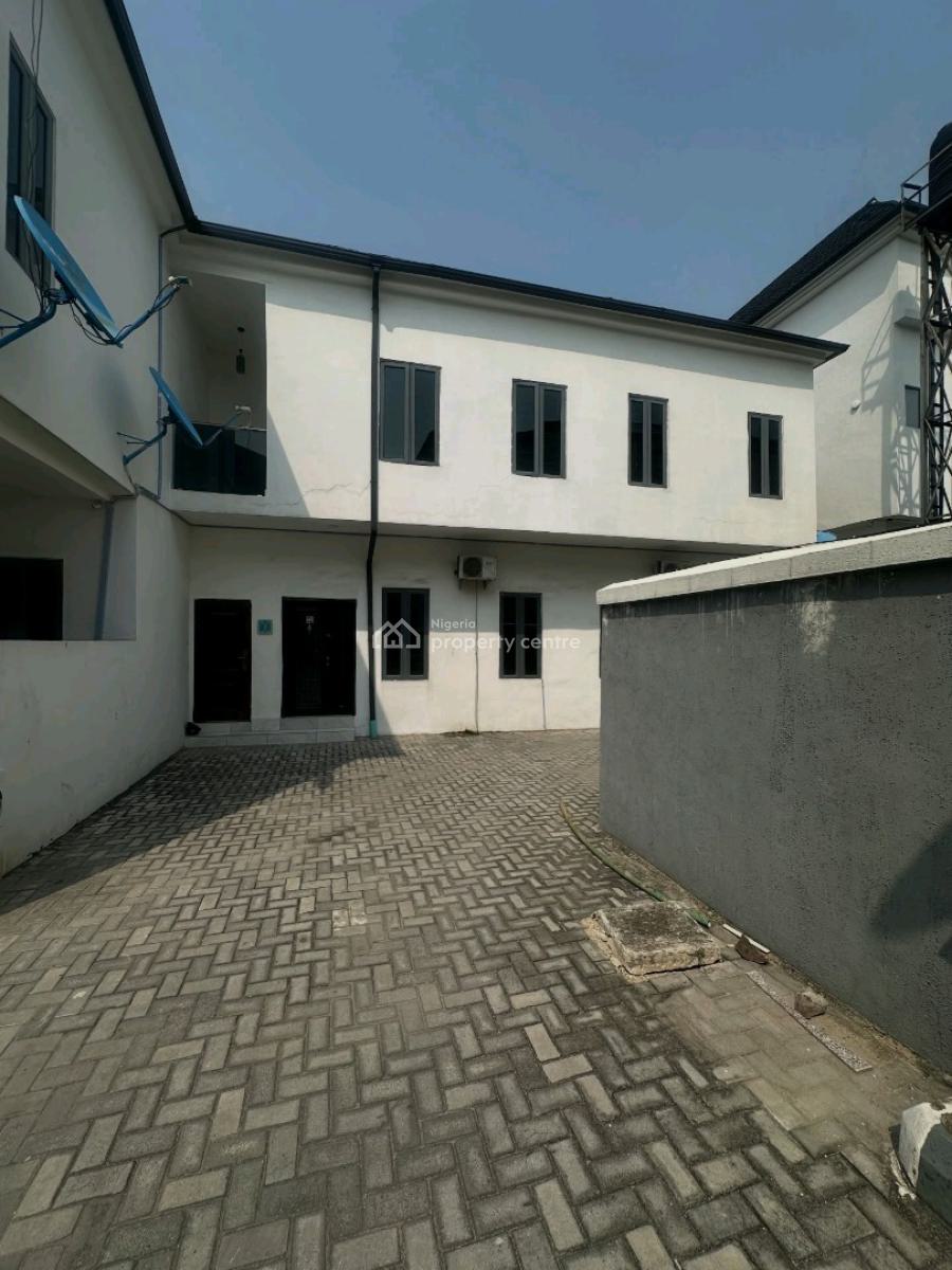 This Is a Lovely 2 Bedroom Apartment, Orchid, Lekki, Lagos, Flat / Apartment for Rent