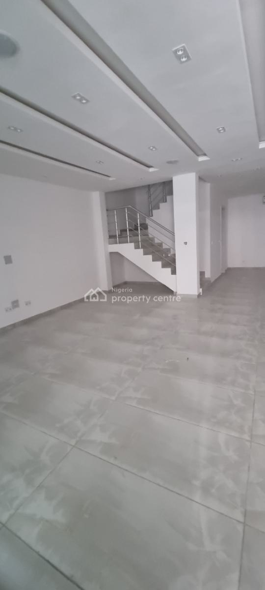 Very Large Spacious 4brm Maisonette with Swimming Pool, Oniru Victoria Island, Victoria Island (vi), Lagos, Terraced Duplex for Sale