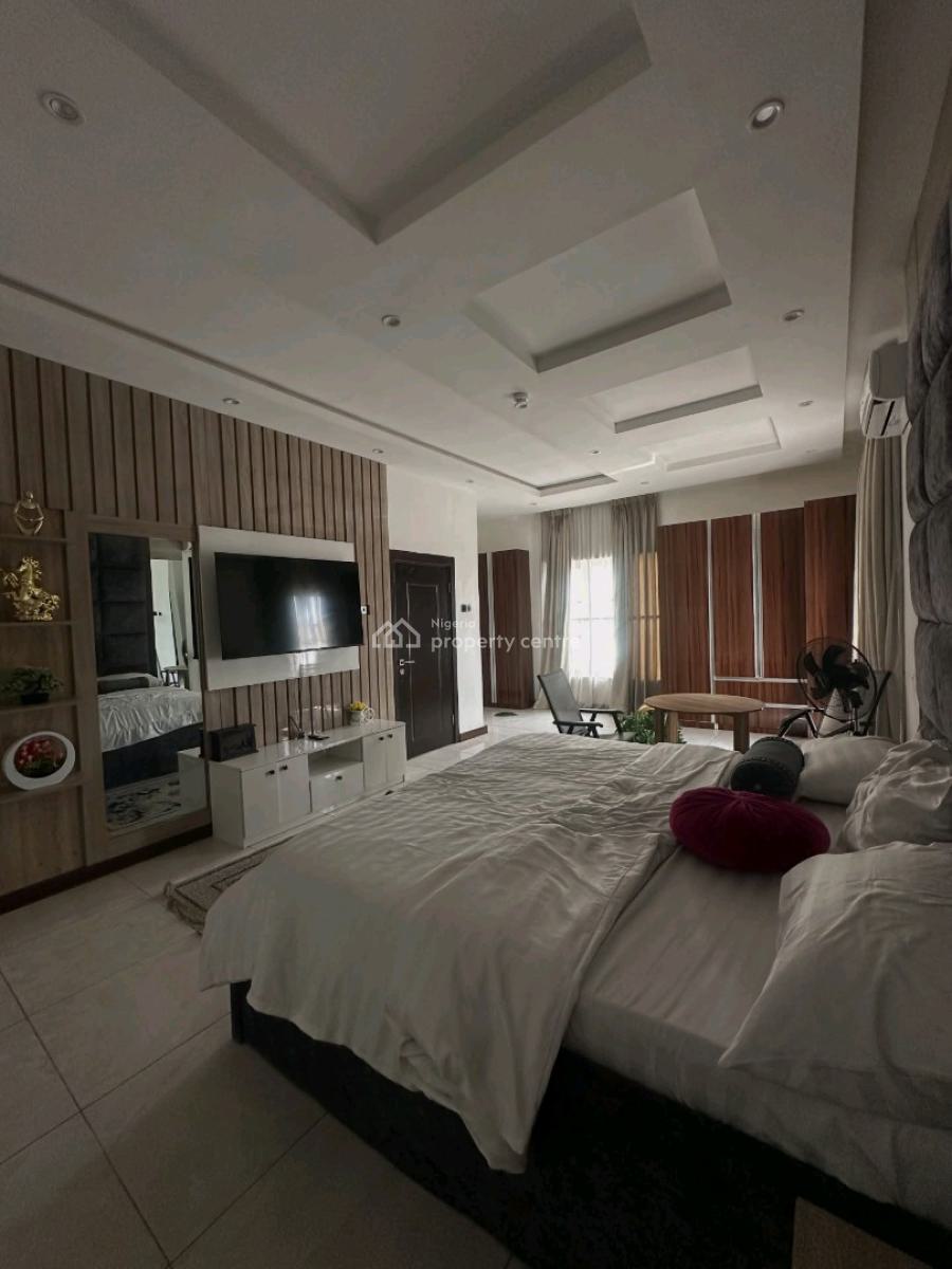 Luxurious 3 Bedroom Apartment, Lekki Phase 1, Lekki, Lagos, Flat / Apartment for Rent