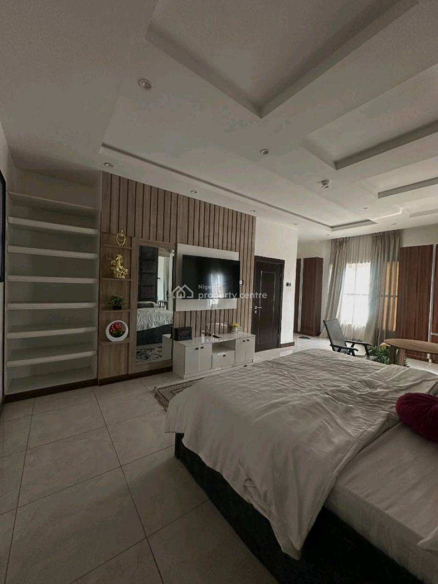 Luxurious 3 Bedroom Apartment, Lekki Phase 1, Lekki, Lagos, Flat / Apartment for Rent