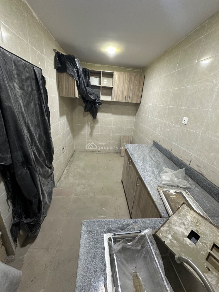 a Spacious Newly Renovated 2bedroom, News Engineering Tarred Road Estate Dawaki, Dawaki, Gwarinpa, Abuja, Flat / Apartment for Rent