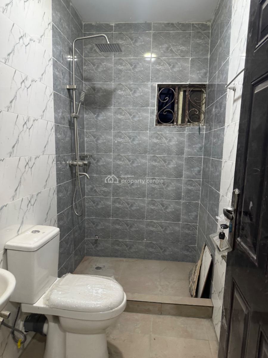 a Spacious Newly Renovated 2bedroom, News Engineering Tarred Road Estate Dawaki, Dawaki, Gwarinpa, Abuja, Flat / Apartment for Rent